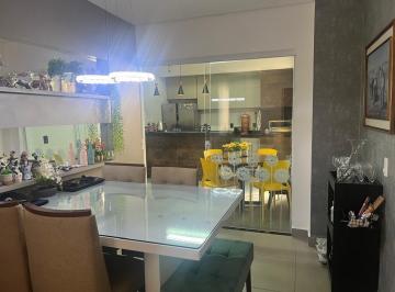 Casa · 113m² · 3 Quartos · 3 Vagas · Casa com 3 quartos à venda no Condomínio Quality Residence - Uberlândia/MG