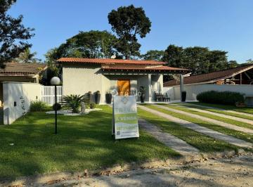 vqtxz602nmizy2fjzthlngyz_md · Casa Terrea à Venda com 3 quartos, 2 banheiros, 4 vagas e 220m² por R$ 2.600.000