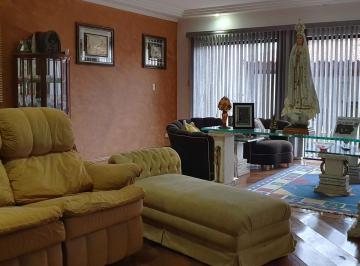 Foto 01 · Imóvel Exclusivo: Casa à Venda com 3 Quartos, 1 Suíte, 2 Salas e 10 Vagas de Garagem no Bairro Santa