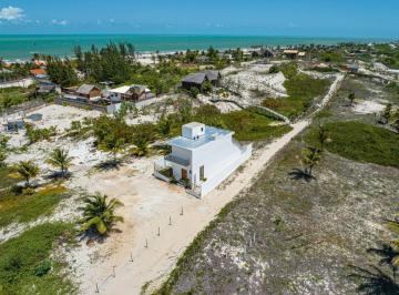 Casa · 260m² · 2 Quartos · Vendo casa com vista mar de alto padrão em preá