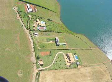 20170227152208322.jpg · TERRENO 20.000 m² PÉ NA ÁGUA EM COND. FECHADO