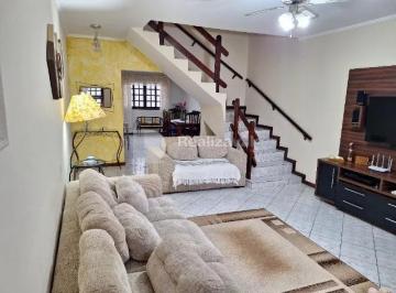 Casa · 214m² · 3 Quartos · 3 Vagas · Sobrado à venda em Jacareí, Jardim Altos de Santana II, com 3 quartos, com 214 m²