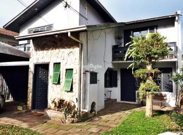 Casa · 248m² · 5 Quartos · 4 Vagas · Casa à venda  no bairro Cruzeiro