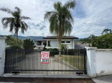 Casa · 295m² · 2 Quartos · 2 Vagas · Casa  RODEIO - SC