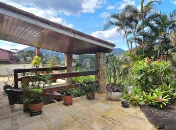 Casa · 229m² · 4 Quartos · 2 Vagas · Casa a Venda em Carlos Guinle - Comary/Teresópolis/RJ