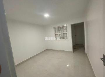 Casa · 125m² · 3 Quartos · 1 Vaga · PRÓXIMO A AV. SANTA CATARINA!   SOBRADO COM 3  QUARTOS, 2 WCS E GAR