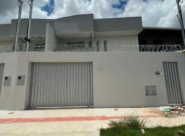 Casa · 135m² · 3 Quartos · Casa à venda - em Nacional