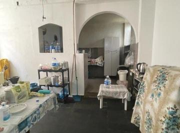 Casa · 250m² · 3 Quartos · Casa à venda - em Carlos Prates