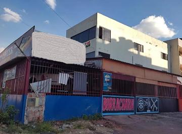 Comercial de 6 quartos, Samambaia · INVESTIDORES EXCELENTE PRÉDIO EM SAMAMBAIA COM DUAS LOJAS E DOIS APARTAMENTOS 