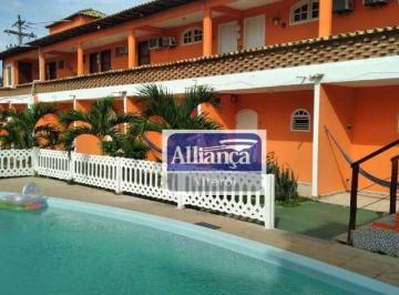 b2dea781c8aaefbe5809de92ee59133031fa18cf · Pousada com 16 suítes, mais de 20 vagas de estacionamento, 2 piscinas, churrasqueiras e jardins à ve