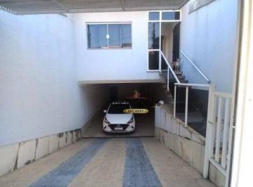 Fachada e Garagem · Sobrado à venda, 242 m² por R$ 751.000,00 - Jardim Rina - Santo André/SP