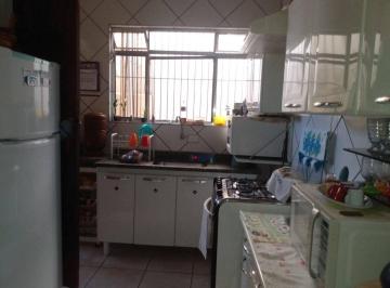 5147dd0775df0d91068326c09032b6f48b7e71e8 · Sobrado residencial com 3 casas - Parque das Laranjeiras - Santa Emília - Guarulhos-SP