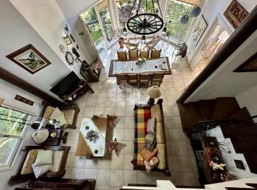 614564_i3Qy89_61456466b3adac6b7bf.jpg · Casa 168,01m², localizada no condomínio Bosque da Serra, Canela