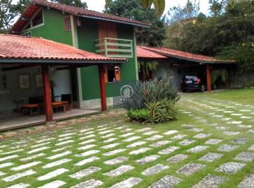 Casa · 240m² · 4 Quartos · 4 Vagas · Casa em Condomínio em Várzea, Teresópolis/RJ