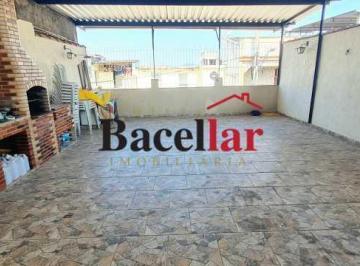 Casa · 181m² · 3 Quartos · Casa com terraço