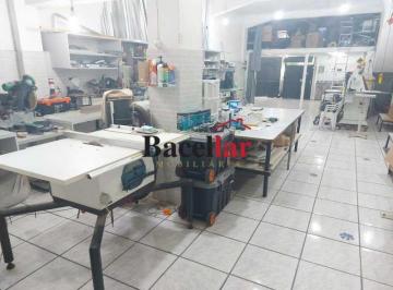 Comercial · 170m² · LOJÃO