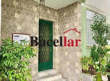 Apartamento · 60m² · 2 Quartos · Apartamento : Padrão / Residencial / Maracanã