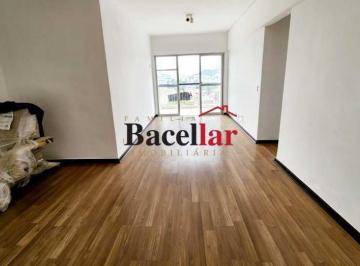 Apartamento · 83m² · 2 Quartos · 1 Vaga · Alugado por R1.000,00 livre para o investidor
