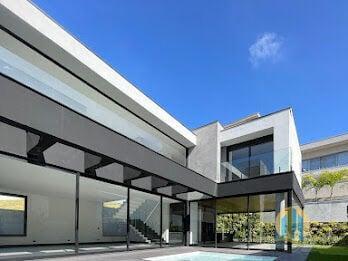 Casa · 566m² · 4 Quartos · 6 Vagas · Casa de Alto Padrão à Venda – Condomínio Gênesis 2