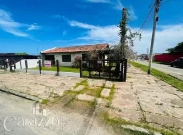 Apartamento · 108m² · 4 Quartos · 2 Vagas · Casa com 04 dormitórios na Zona Nova