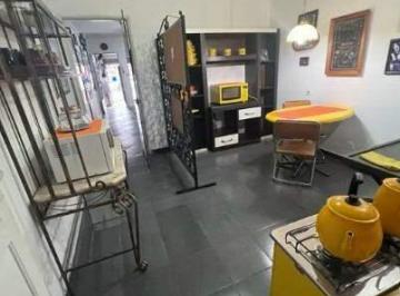 Casa · 140m² · 2 Quartos · 1 Vaga · Sobrado em Vila Santa Catarina com 140m²