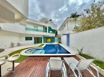 1bb9a55d365cd16e9ada961a2e966da12c23ebd8 · Casa beira-mar com lazer — Pernambuco — Guarujá