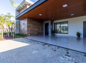acca4e98a4cc213d3947a005a10b89408683bf95 · Casa com 3 dormitórios à venda, 217 m² por R$ 1.980.000,00 - Residencial Holland Park - Holambra/SP