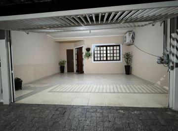 Casa de 3 quartos, São José dos Campos · Casa Sobrado 3 Dormitórios ( 1 suíte), 2 vagas, Bosque dos Ipês - Sjc.