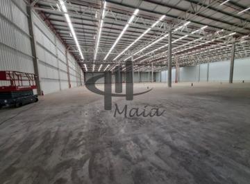 Comercial · 3598m² · Locação Galpão Aruja Portão Ref: 41742