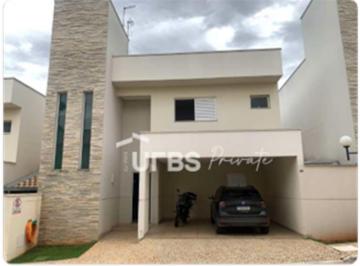 Casa · 200m² · 3 Quartos · 2 Vagas · Condomínio Ilha Bela - Casa de Condomínio 3 quartos, sendo 3 suítes