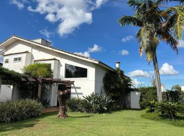 89f8962ace601c422d9aa4c6aa8bfe8dc075dfbe · MARAVILHOSA CASA COM O ESPAÇO DE LAZER DOS SEUS SONHOS