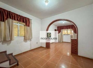 ddc99f9e700cbd1767cee039472603917da67508 · Sobrado com 9 quartos à venda, 133 m² por R$ 650.000 - Casa Grande - Diadema