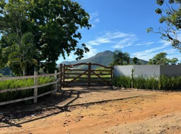 Foto 01 · Lote à Venda em Condomínio Residencial Fechado com Área de Lazer Completa próx a BR 101 em Guarapari