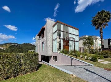 Casa de 5 quartos, Santana de Parnaíba · Venda apartamento no Condomínio Tamboré 11
