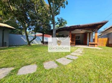 2a9789dd593a281d857f82bc39f15f3186538504 · Casa 3 quartos linear independente, Bosque Beira Rio/região de Costazul - Rio das Ostras/RJ.