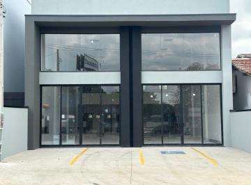 Foto 01 · Salão Comercial à Venda em Sumaré-SP, Centro: 2 Salas, 4 Banheiros, 4 Vagas, 271,33 m² de Área!