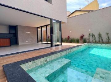 Casa · 290m² · 4 Quartos · 4 Vagas · Sobrado de Luxo com 4 Suítes e Piscina no Jardins Madri – Exclusividade e Con...