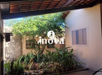 Casa · 129m² · 2 Quartos · 2 Vagas · Casa à venda, 2 quartos, 2 vagas, Copacabana, Jardim - Uberaba/MG