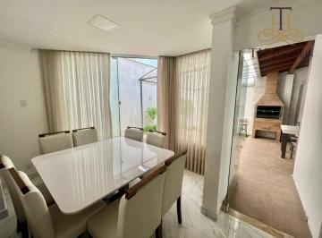 78390ecc96cf2b121c251c08a779da89cd9aed51 · Casa com 3 dormitórios à venda, 200 m² por R$ 1.900.000,00 - Centro - Balneário Camboriú/SC