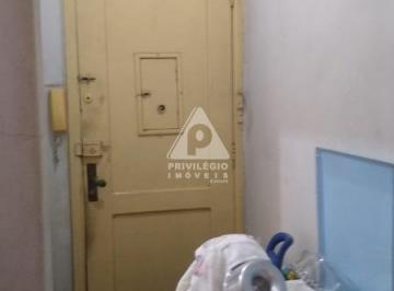 Apartamento · 52m² · 2 Quartos · APARTAMENTO NO CENTRO DO RIO 