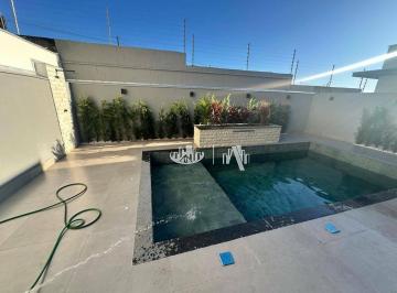 Casa com 3 quartos na Zona Leste de londrina PR · Casa com 3 quartos à venda, 180 m² por R$ 1.650.000 - Parque Taua Araçari - Londrina/PR