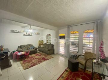 Casa · 164m² · 3 Quartos · 3 Vagas · Casa térrea à venda no bairro Jardim Santo Antonio em Valinhos - interior de São Paulo
