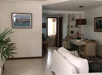 Casa · 206m² · 5 Quartos · 3 Vagas · AMPLA CASA EM ARMAÇÃO DENTRO DENTRO DE CONDOMÍNIO FECHADO