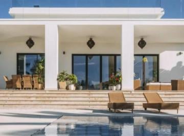 Foto 01 · Moradia à beira mar, na Quinta da Marinha, em Portugal, com 6 quartos e 8 banheiros