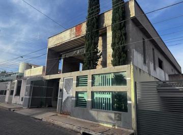 Casa de 5 quartos, Vicente Pires · Rua 3 Chacará 44 - COND.FECHADO RESIDENCIAL FLORESTA