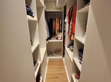 Apartamento · 96m² · 2 Quartos · 2 Vagas · Apartamento 96 metros - Super decorado - 2 suítes - Closet - 2 vagas