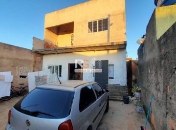 Casa de 3 quartos, Formosa · Sobrado 120m², Parque Lago, sem escritura, acabamento parcial terminado