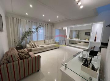 Casa · 200m² · 3 Quartos · 2 Vagas · SOBRADO SANTANA 3 SUÍTES, PORTEIRA FECHADA !!!!!
