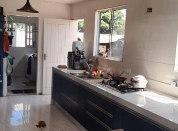 518edb8eb83e6903d09677c1fbda348bd69f82db · Venda: Casa Espaçosa no Bairro Nova Veneza, Paulínia