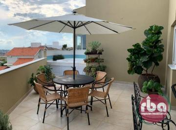 8855e91b2592cdadd490b0d378e3808e81adb547 · Linda casa suspensa com vista panorâmica